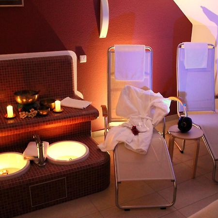 Landhotel Loenskrug Hellental 외부 사진