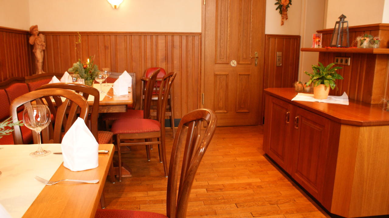 Landhotel Loenskrug Hellental 외부 사진